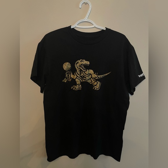 Toronto Raptors Championship Tshirt | Unisex M - Picture 1 of 1